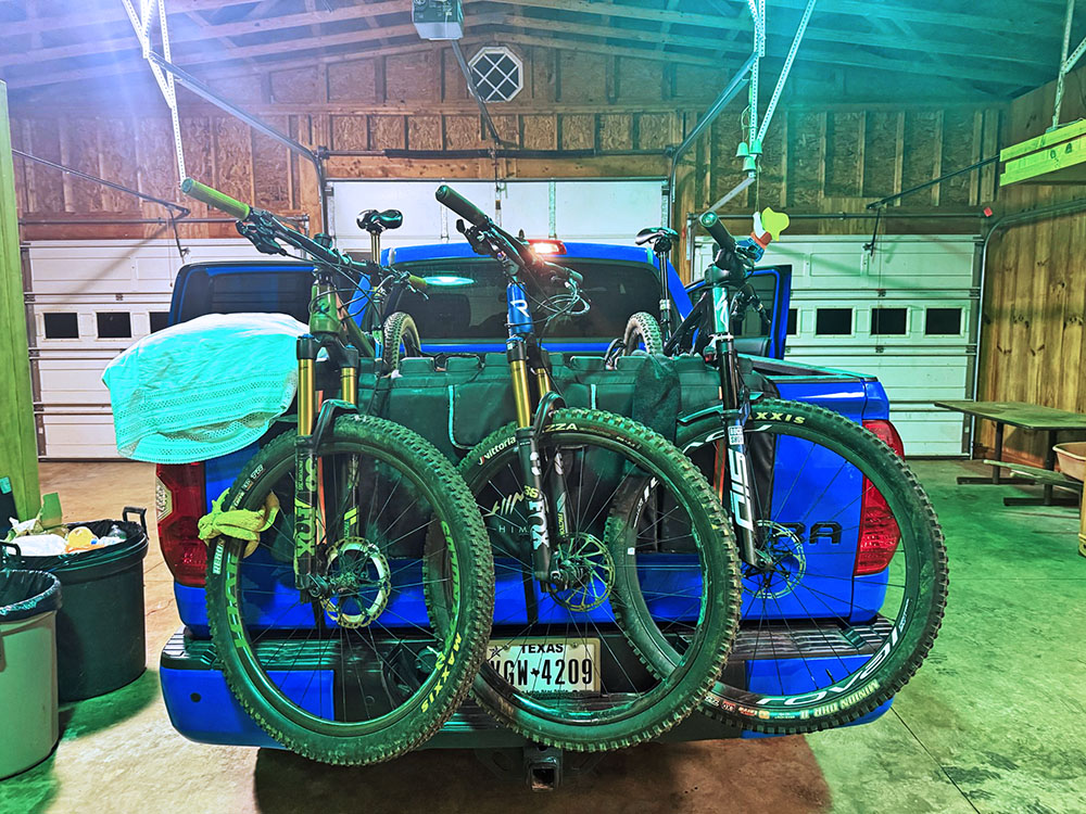 Knoxville mountain bike trail ride. Pro Pikes Texas.